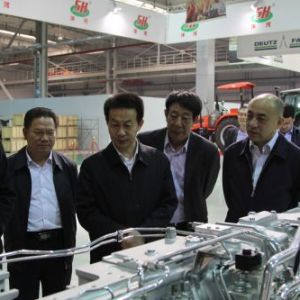 ʡ�֏��������L�{(di��o)���R�����b����������(f��)�Ϸʮa(ch��n)�I(y��)��Ⱥ�l(f��)չ