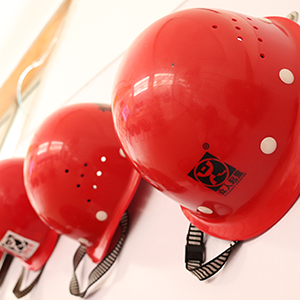 ����������\�l(f��)չ����ɽ�|���x���ؙCе���޹�˾